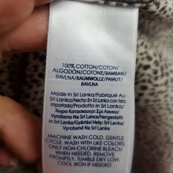 Chaps Women's Top 2X Brown Cheetah Print Button Up Classic Business No Iron - Picture 10 of 10